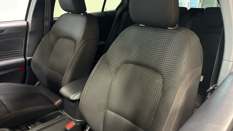 Ford Focus 1.0 EcoBoost Hybrid mHEV 155 ST-Line Edition 5dr Petrol Hatchback